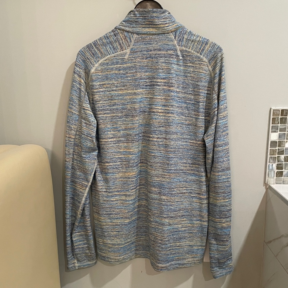 Mens Lululemon large warm long sleeve pullover half zip shirt